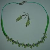 Conjunto corrente + brincos verde